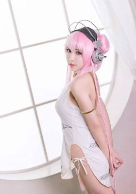 会唱歌的大姐姐也想谈恋爱_超清免费电视剧