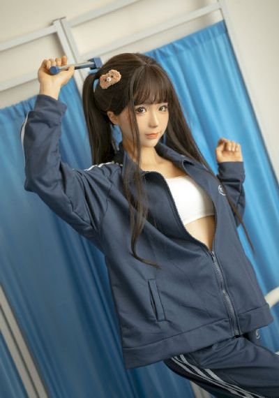 年轻老师6大胸女教师_BD迅雷电影在线