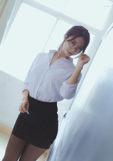 在线偷拍女厕嘘嘘_高清免费观看